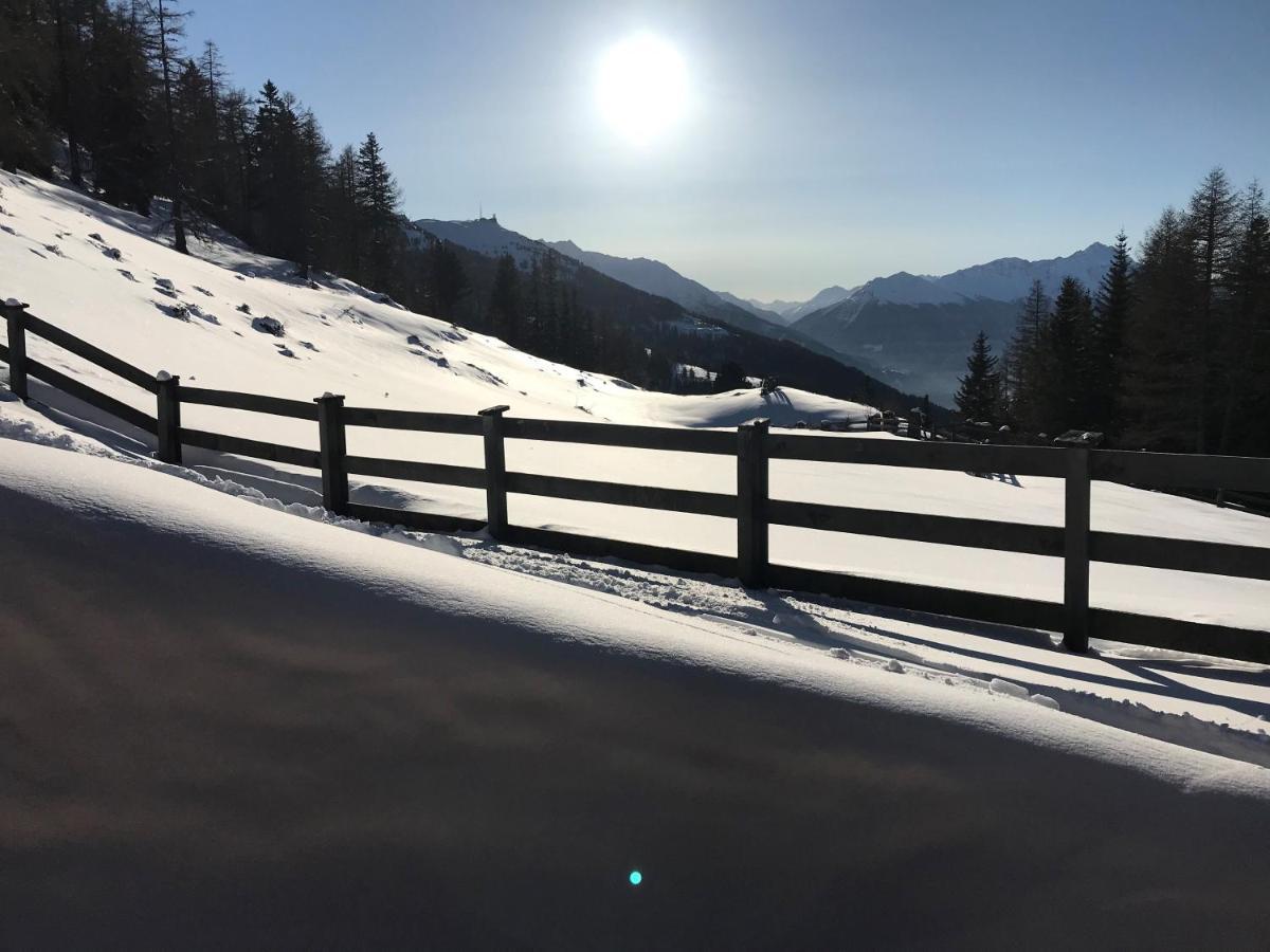 Apart Alp Line Appartement Mils bei Imst Buitenkant foto