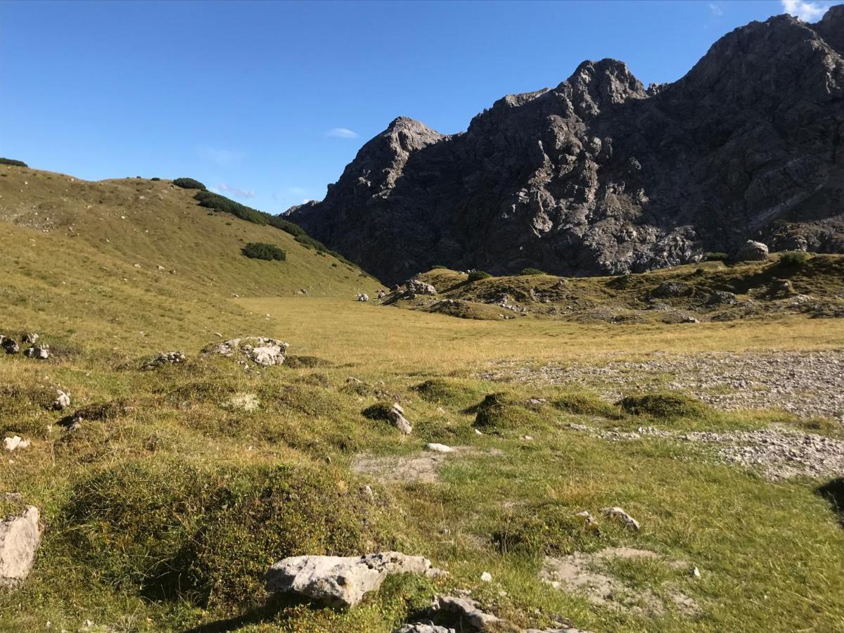 Apart Alp Line Appartement Mils bei Imst Buitenkant foto
